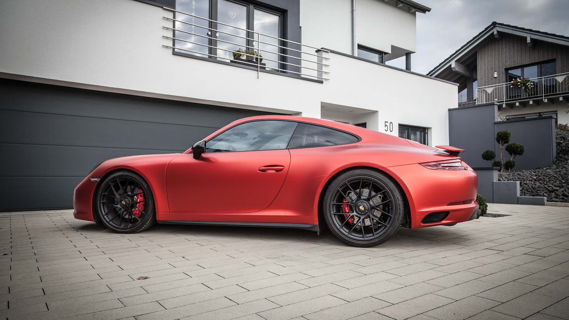 Porsche 991 lowered ❘ KW suspensions